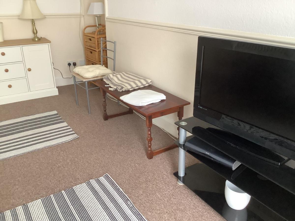 Second Floor Apartment Tenby Town Centre מראה חיצוני תמונה